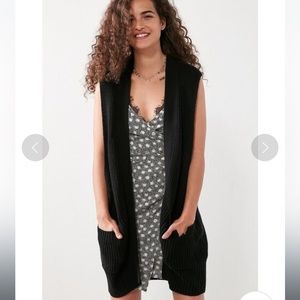 BDG x Urban Outfitters Black Oversized Sleeveless Cardigan Sweater